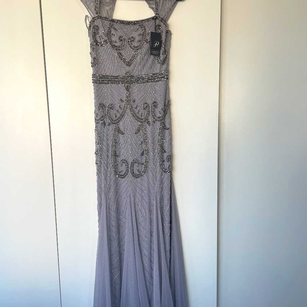 ADRIANNA PAPELL BEADED SILVER-GRAY GOWN NWT